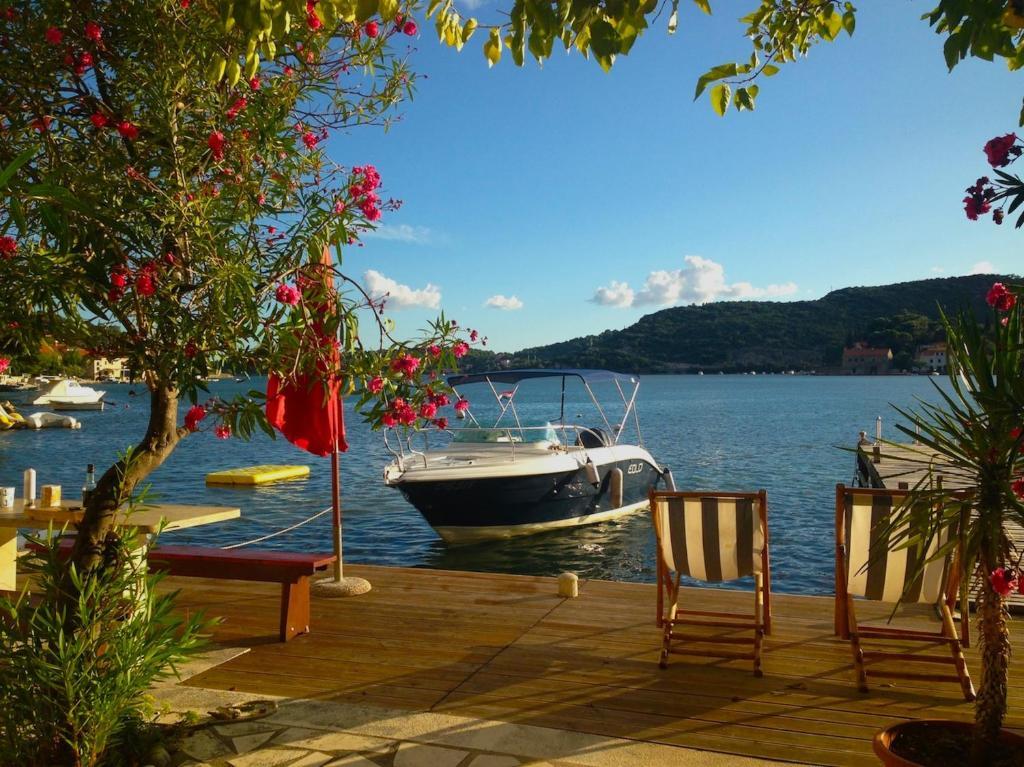 Apartments Capitano Blue Затон Екстер'єр фото